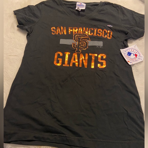 Majestic Tops - NWT! Majestic San Francisco Giants baseball women’s short sleeve top Small